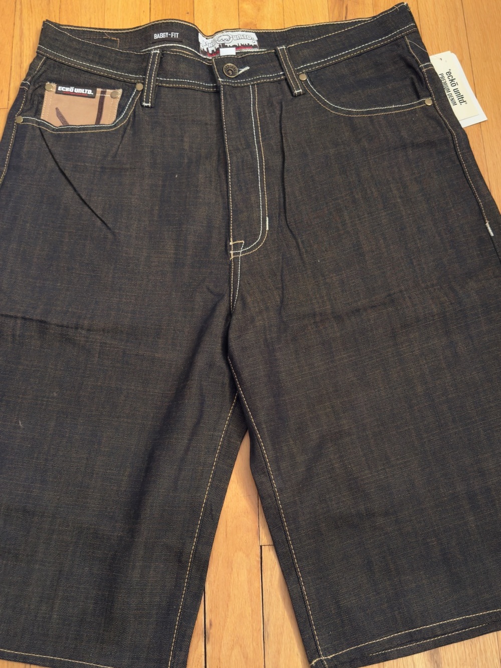 Ecko UnItd Baggy Fit Jorts 36 Y2K
Skater Hiphop Streetwear New With Tags